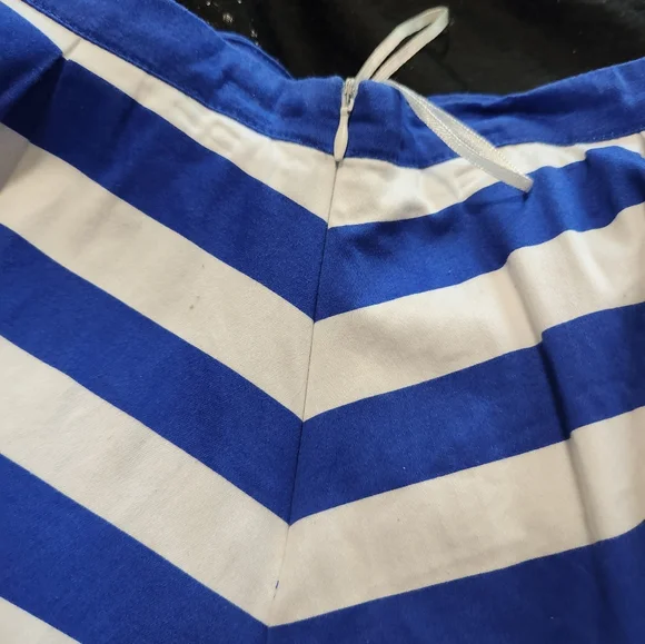 Signature 8 - Picture 3 of 3